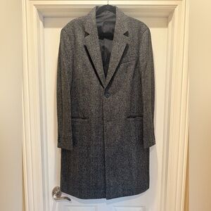 NWOT Club Monaco Wool Textured Gray Herringbone Coat 42